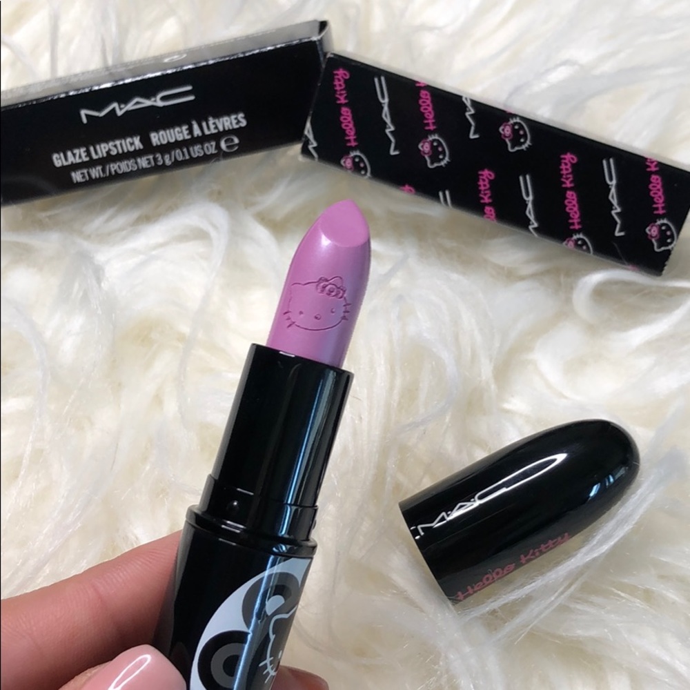 LIMITED Edition Hello Kitty Lipstick